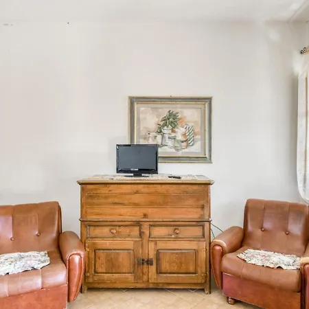 Holiday home In Near Castello Bufalini *