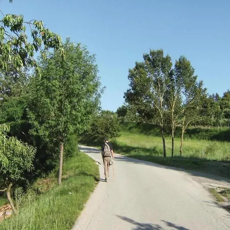 بيت للعطل In Near Castello Bufalini *